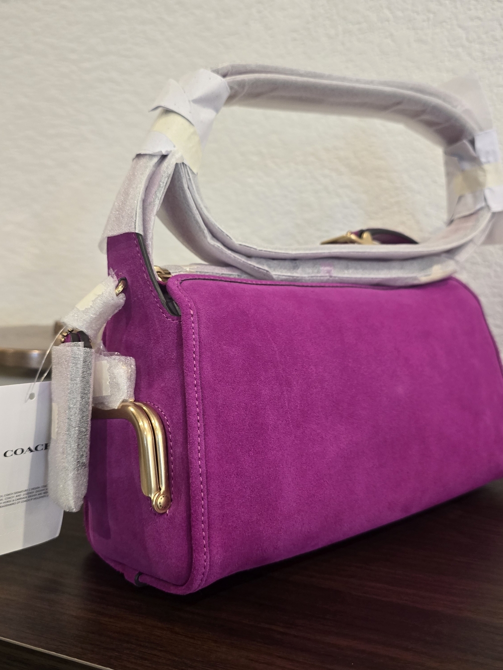 Coach Turnlock Haversack 27 Magenta - Picture 3 of 8